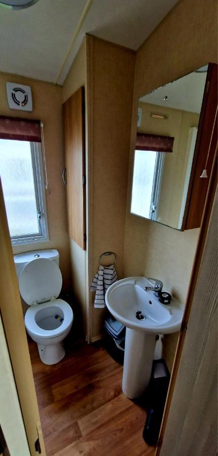 3 Bedroom Caravan * Kinmel Bay